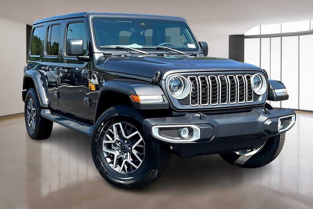 2025 Jeep Wrangler Sahara 4-Door 4WD