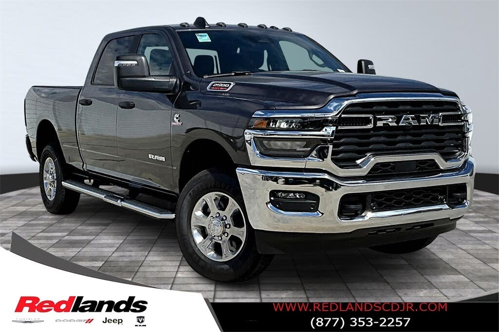 2025 RAM 2500 Big Horn Crew Cab 4WD