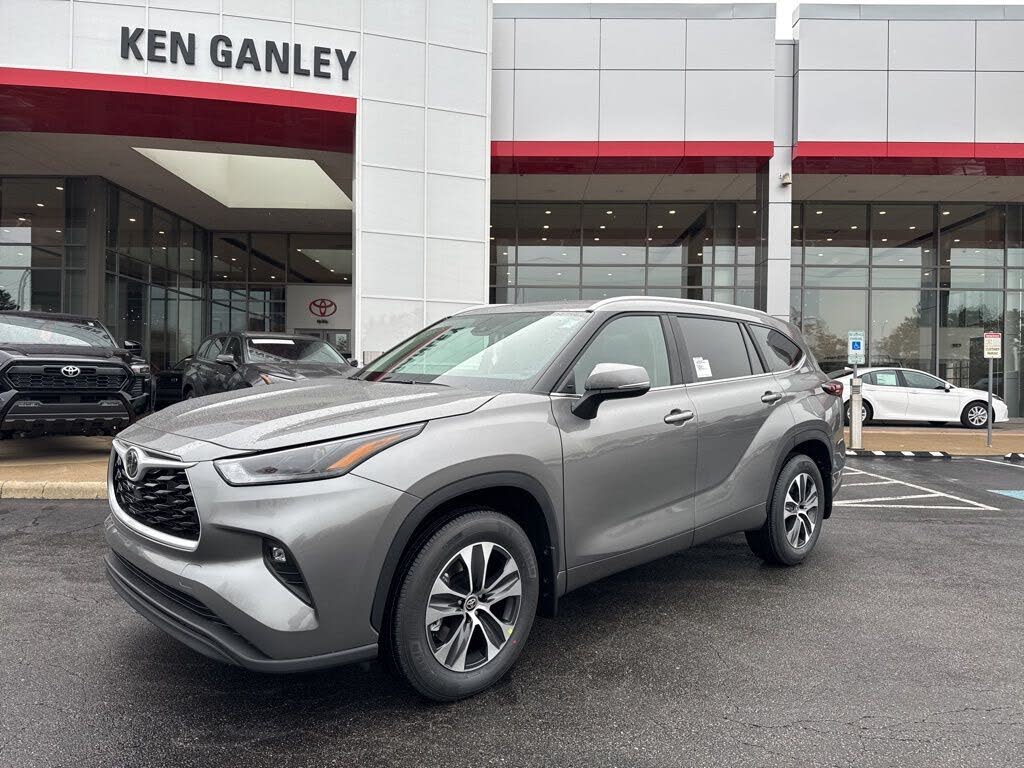 2026 Toyota Highlander XLE AWD