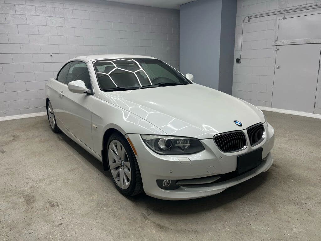 2013 BMW 3 Series 328i Convertible RWD