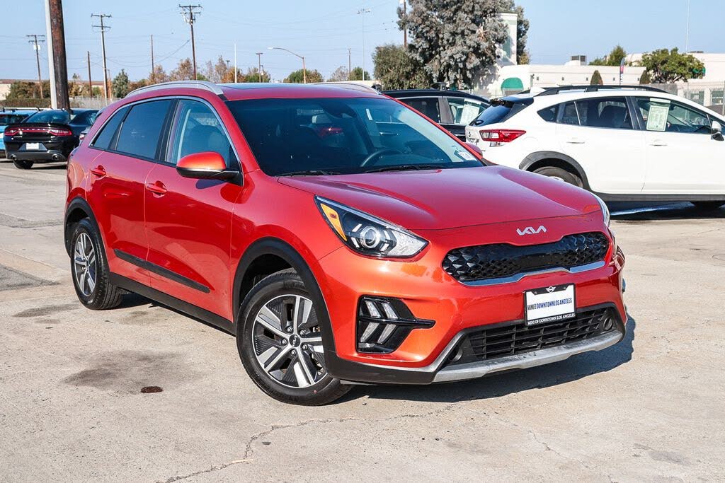 2022 Kia Niro LXS FWD