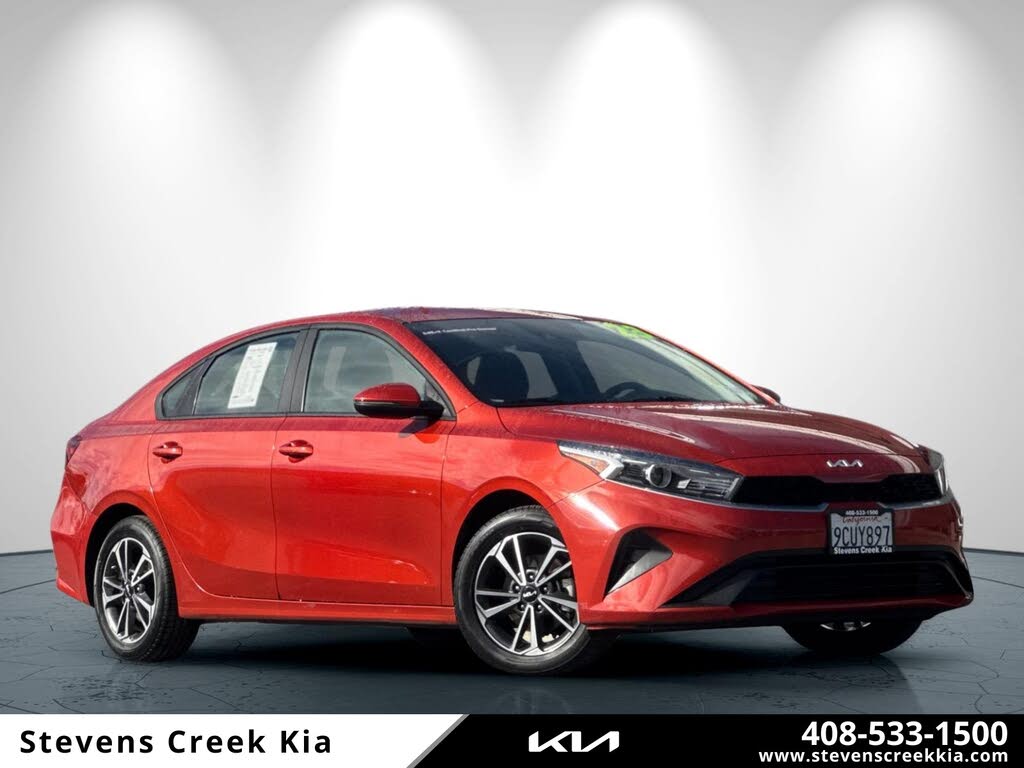 2023 Kia Forte LXS FWD