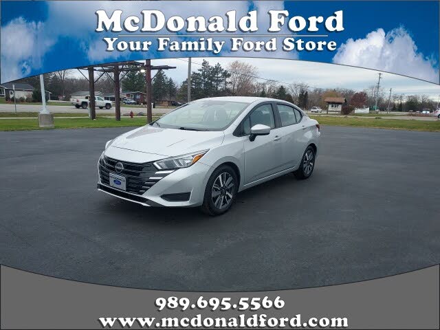 2023 Nissan Versa SV FWD