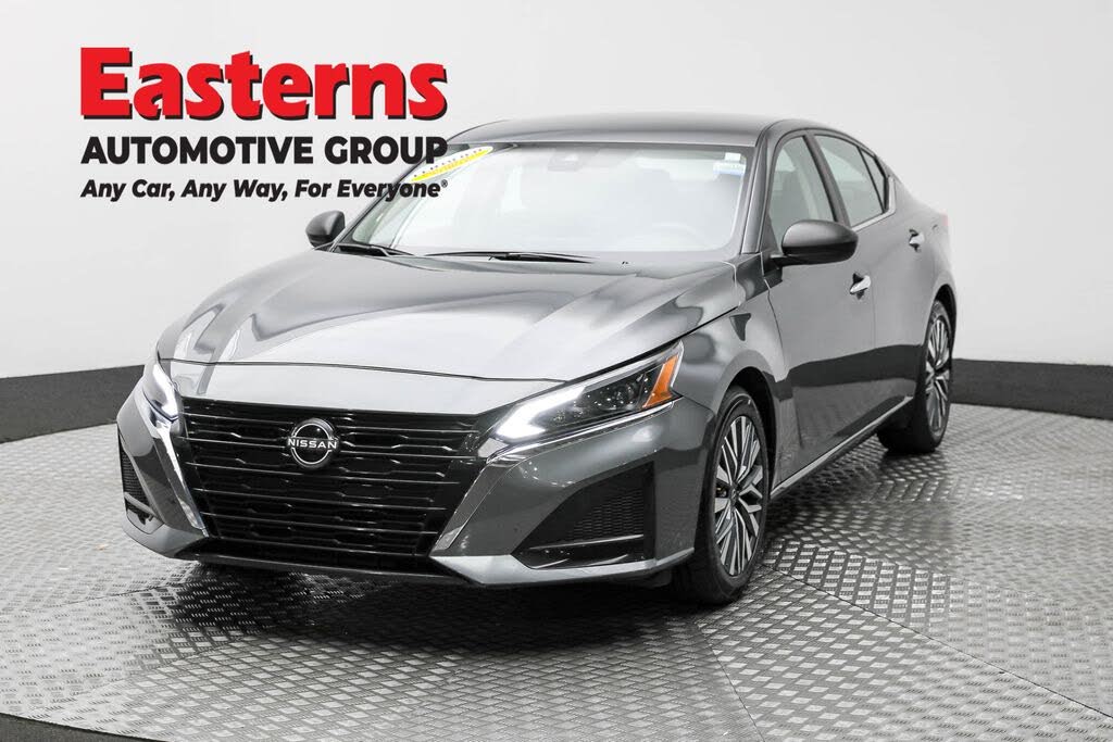 2024 Nissan Altima 2.5 SV FWD