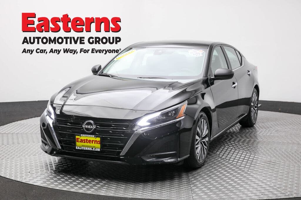 2024 Nissan Altima 2.5 SV FWD