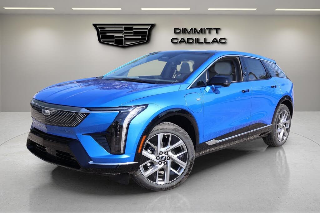 2026 Cadillac OPTIQ Luxury RWD