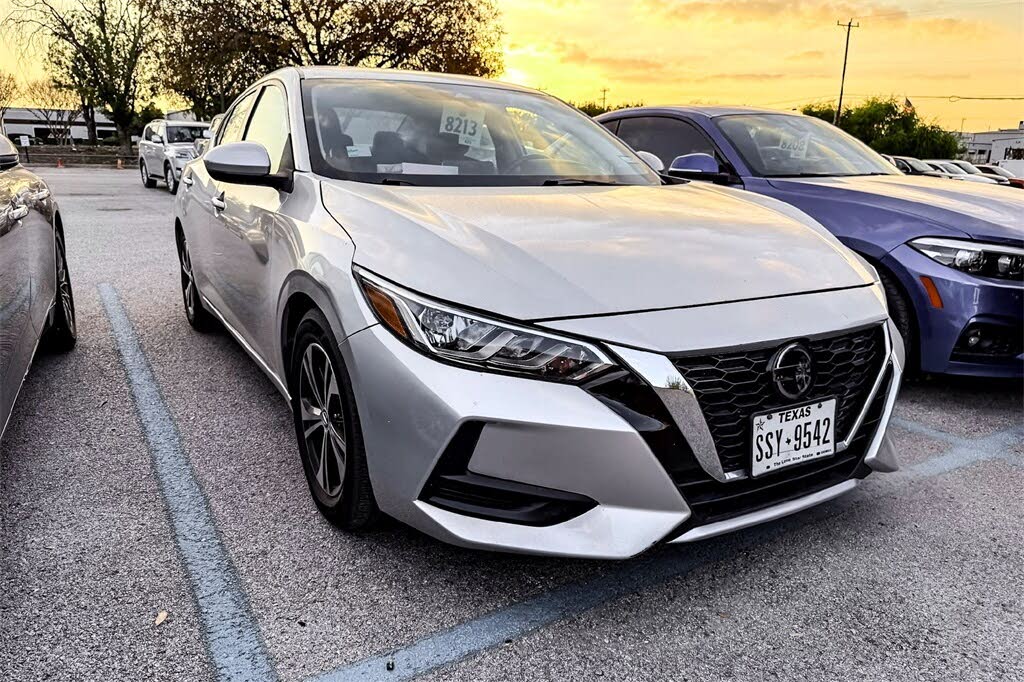 2022 Nissan Sentra SV FWD