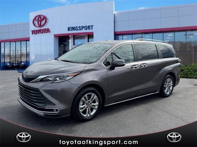 2023 Toyota Sienna Platinum 7-Passenger AWD