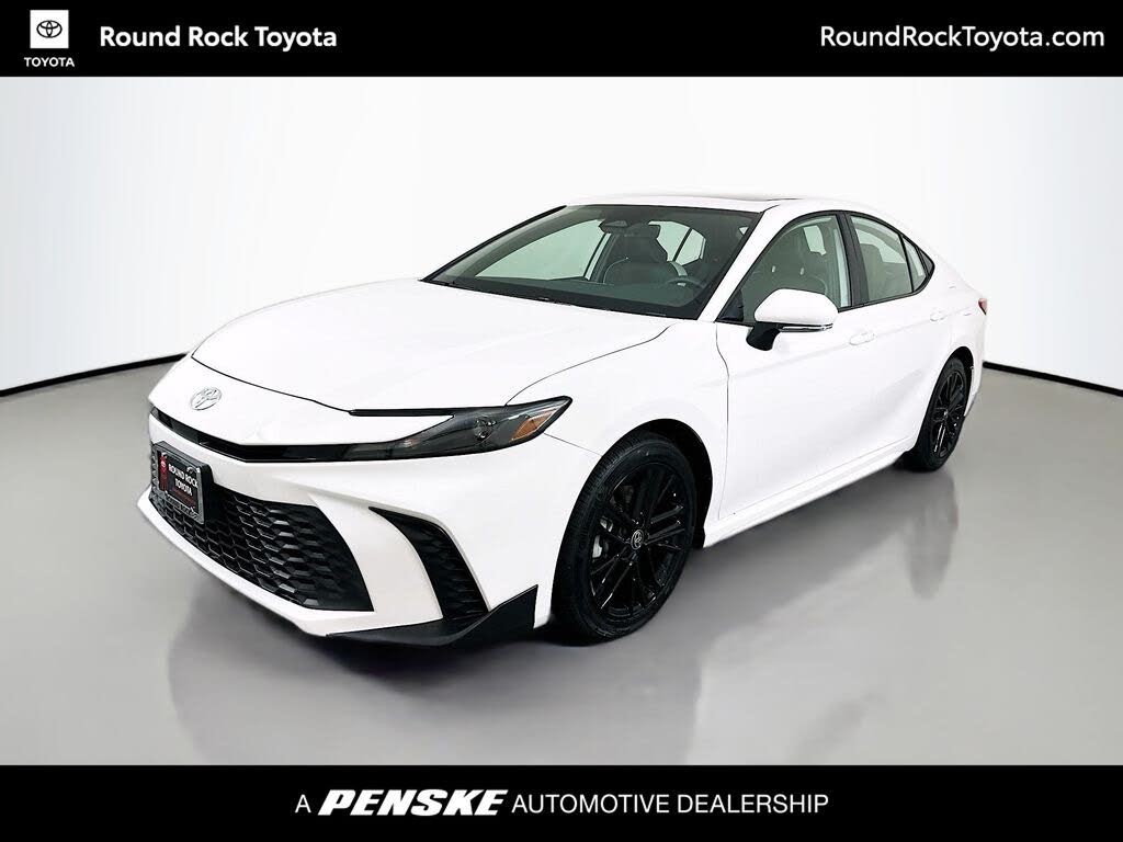 2025 Toyota Camry SE AWD