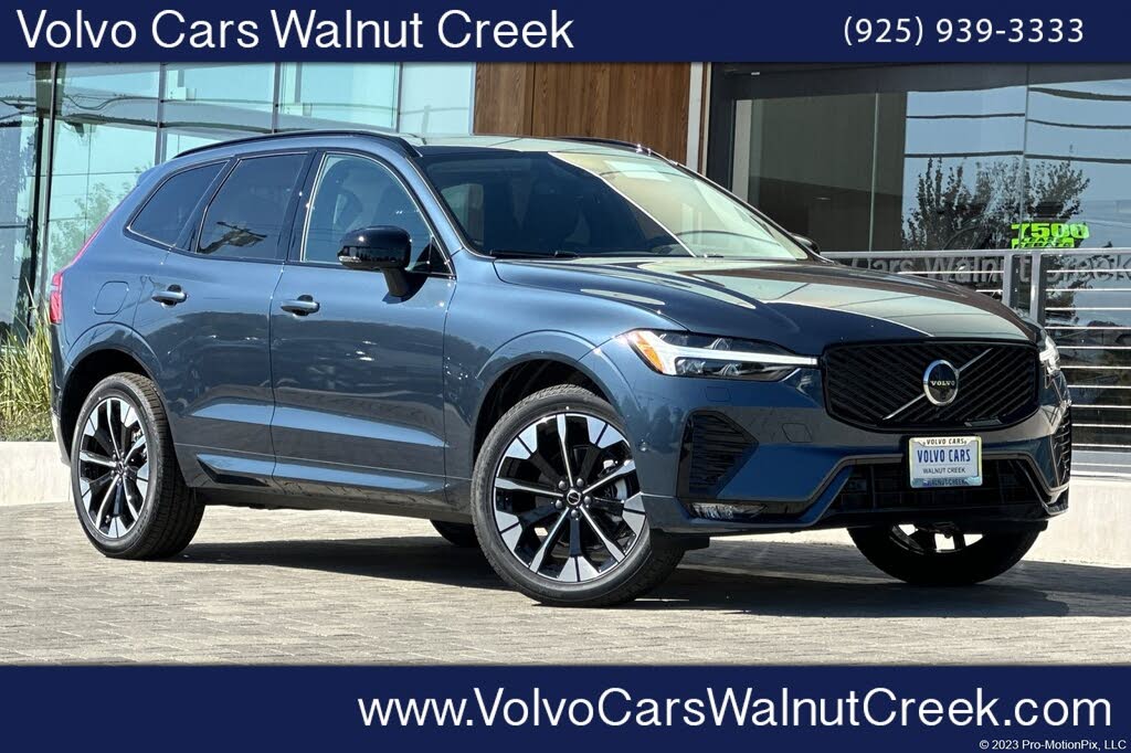2026 Volvo XC60 B5 Plus AWD