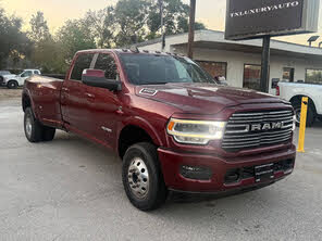 RAM 3500 Laramie Crew Cab LB DRW 4WD
