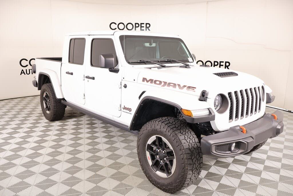 2023 Jeep Gladiator Mojave Crew Cab 4WD