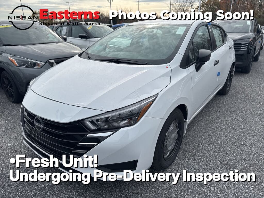 2025 Nissan Versa S FWD