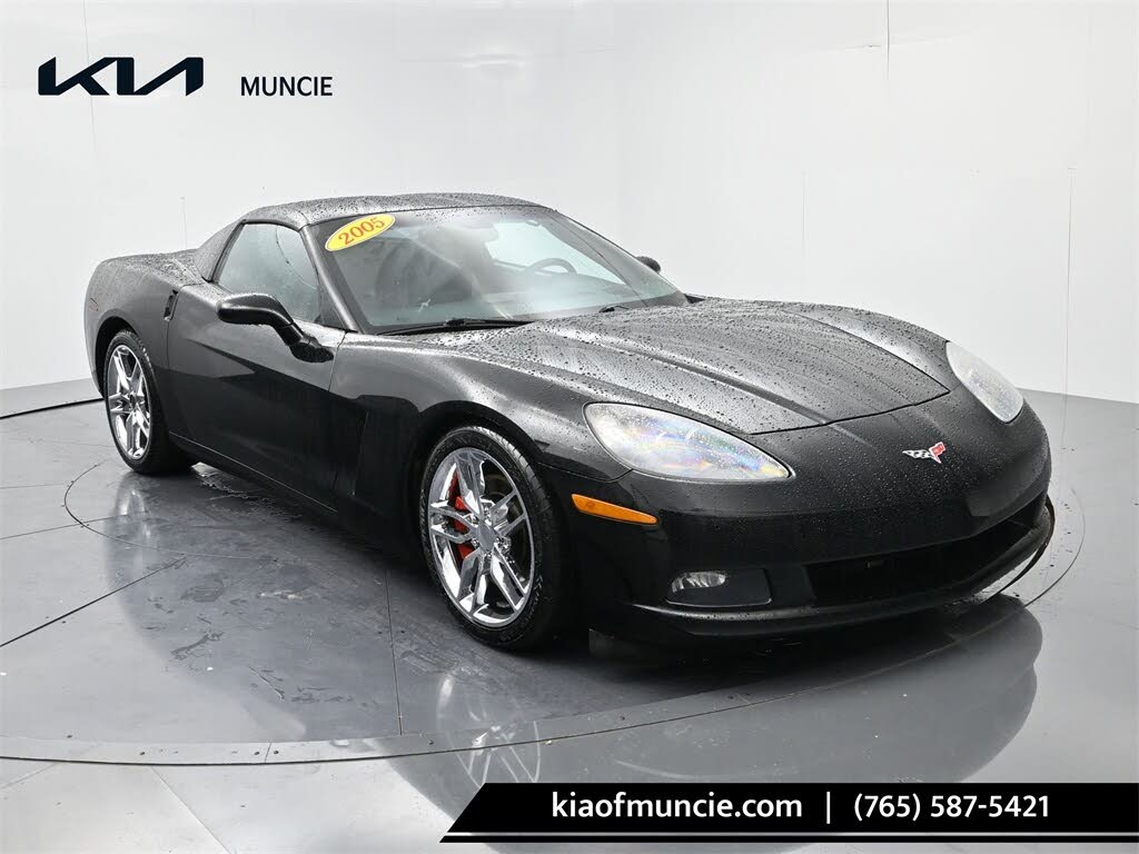 2005 Chevrolet Corvette Coupe RWD