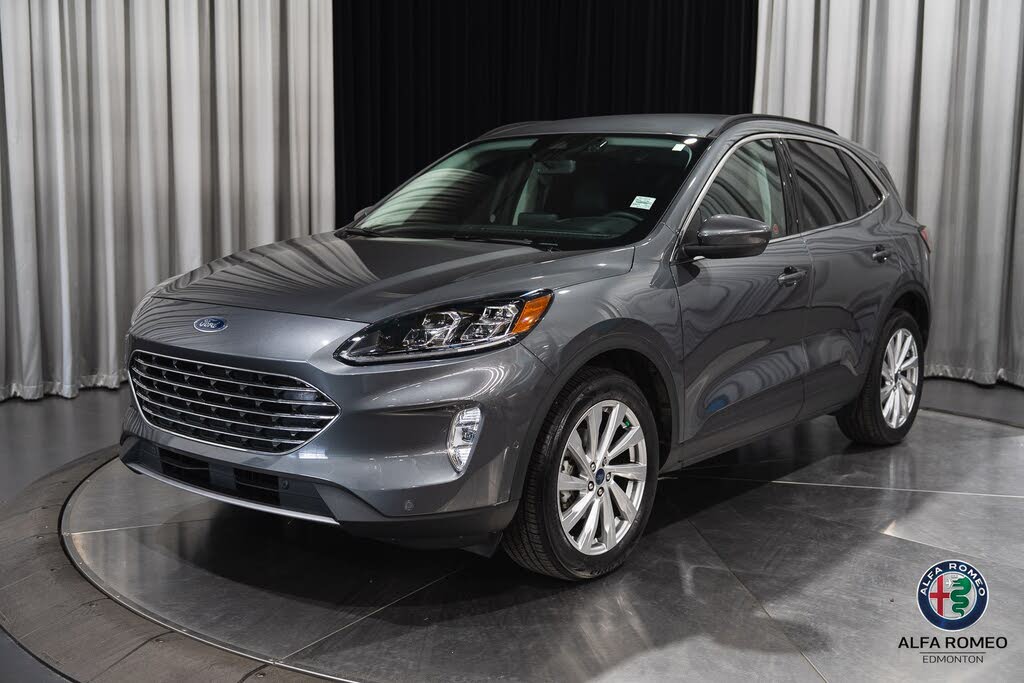 2022 Ford Escape Hybrid Titanium AWD