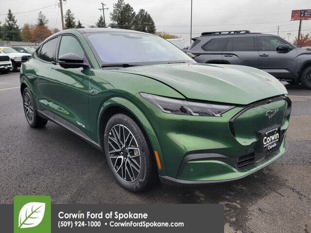 2025 Ford Mustang Mach-E Premium AWD