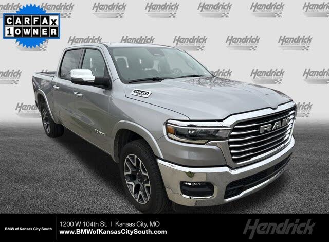 2025 RAM 1500 Laramie Crew Cab 4WD