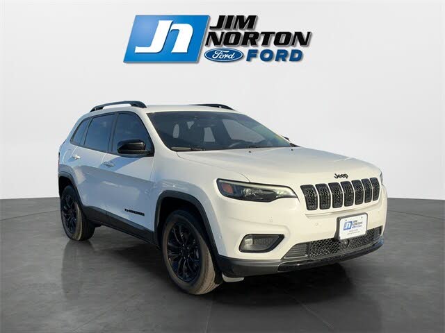 2023 Jeep Cherokee Altitude 4WD