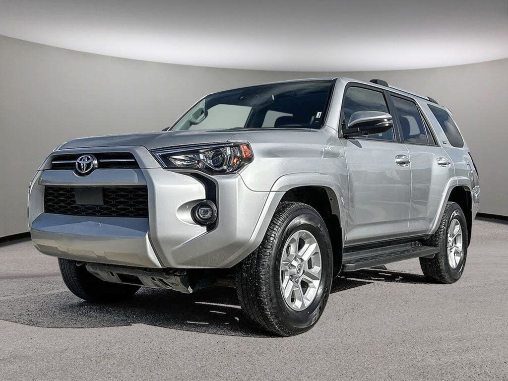 Toyota 4Runner SR5 Premium 4WD 2023