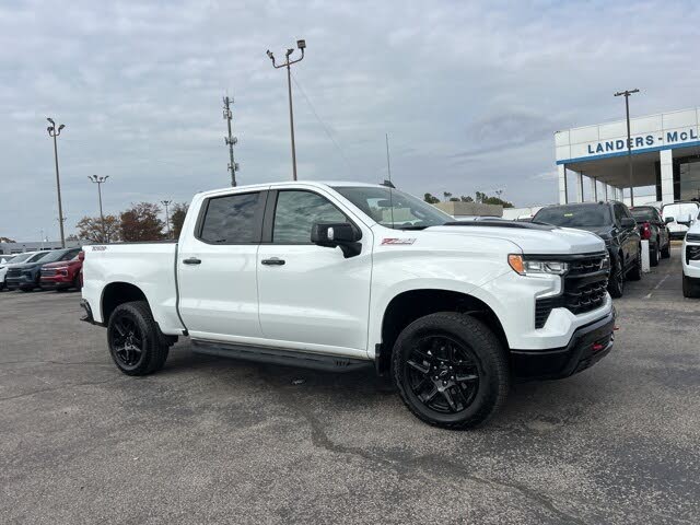2025 Chevrolet Silverado 1500 LT Trail Boss Crew Cab 4WD
