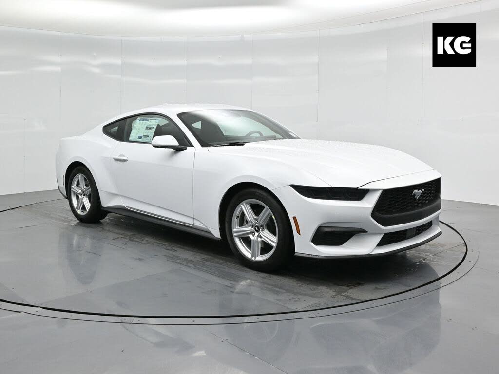 2026 Ford Mustang EcoBoost Fastback RWD