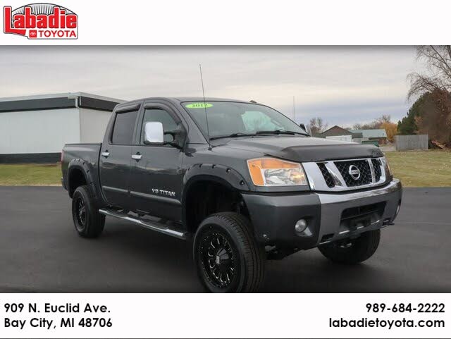 2012 Nissan Titan SL Crew Cab 4WD