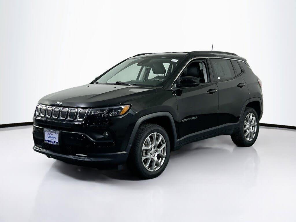 2022 Jeep Compass Latitude Lux 4WD