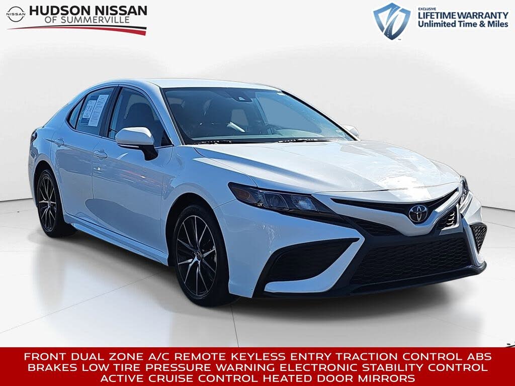 2023 Toyota Camry SE FWD