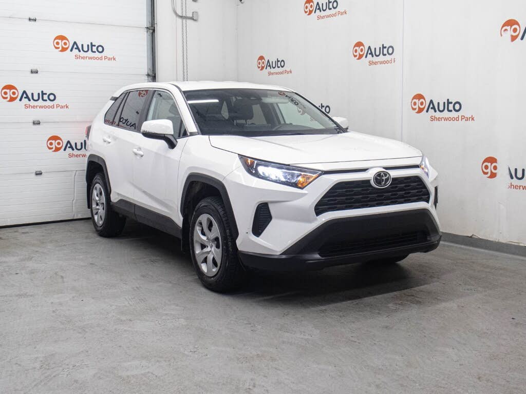 2024 Toyota RAV4 LE AWD