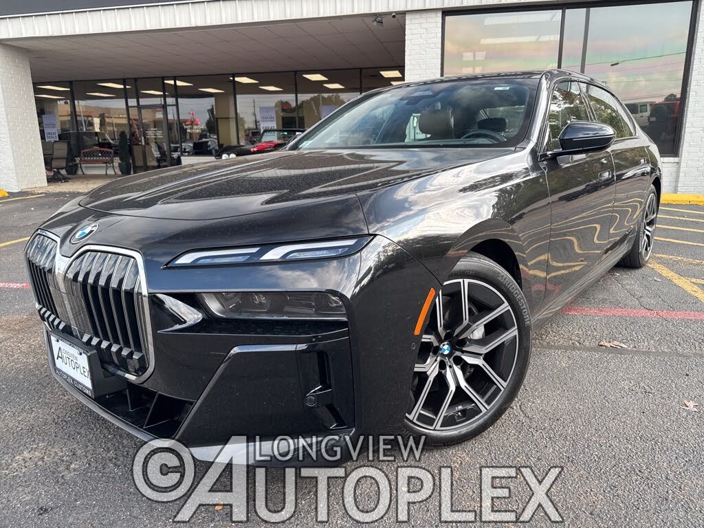 2025 BMW 7 Series 740i xDrive