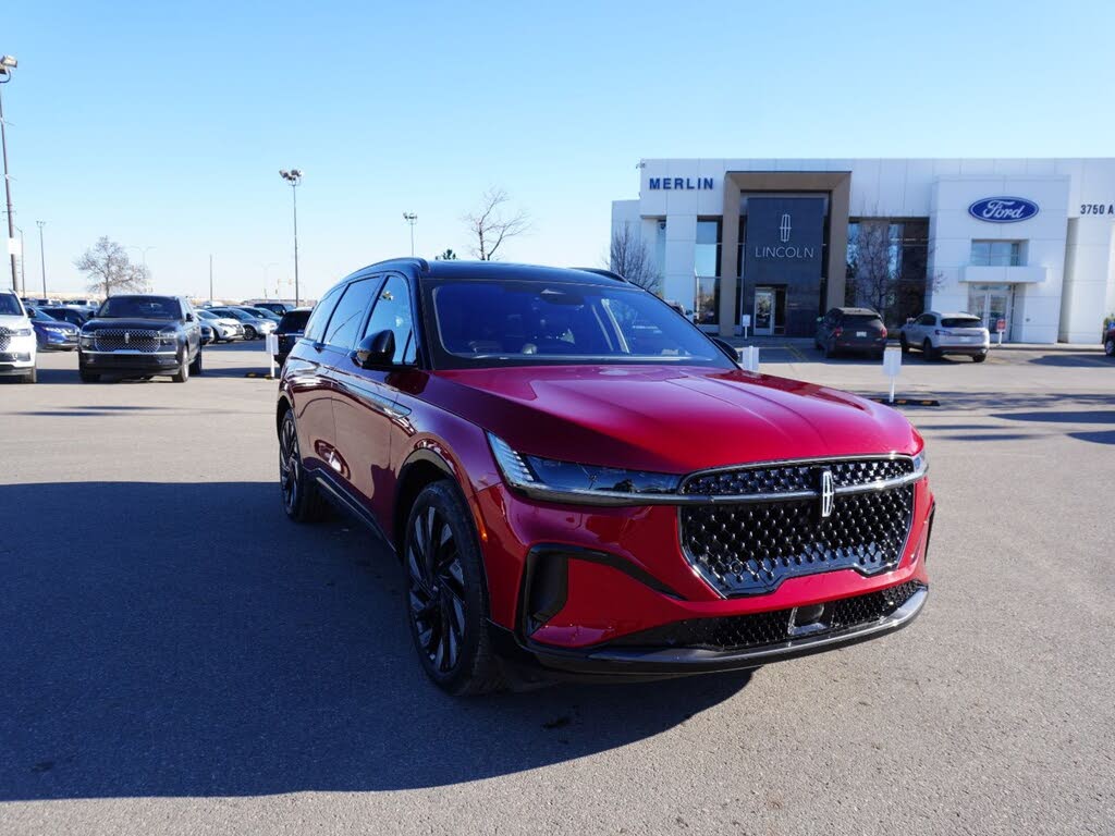 2025 Lincoln Nautilus Reserve AWD