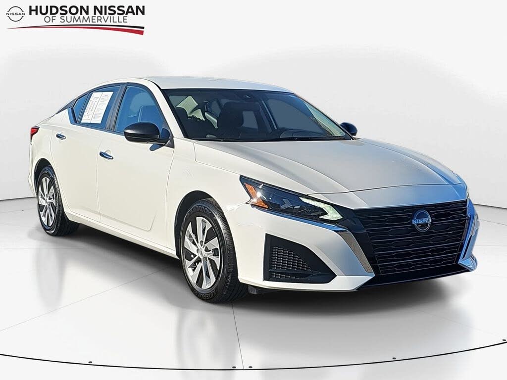 2025 Nissan Altima 2.5 S FWD