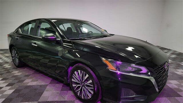 2025 Nissan Altima 2.5 SV FWD