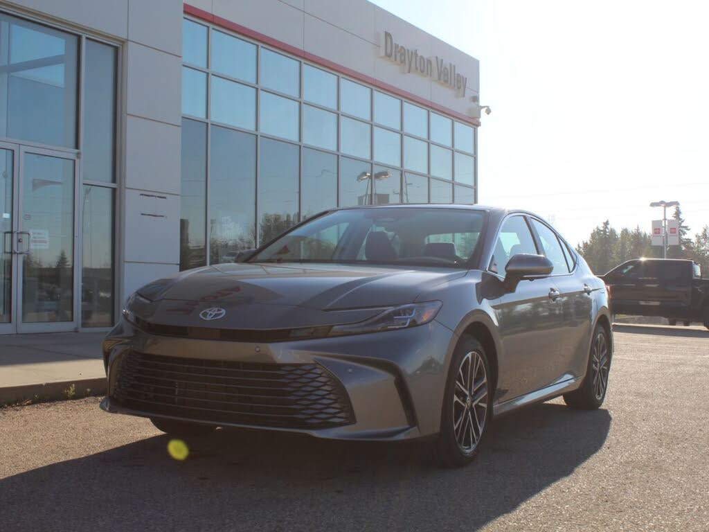 2025 Toyota Camry XLE AWD