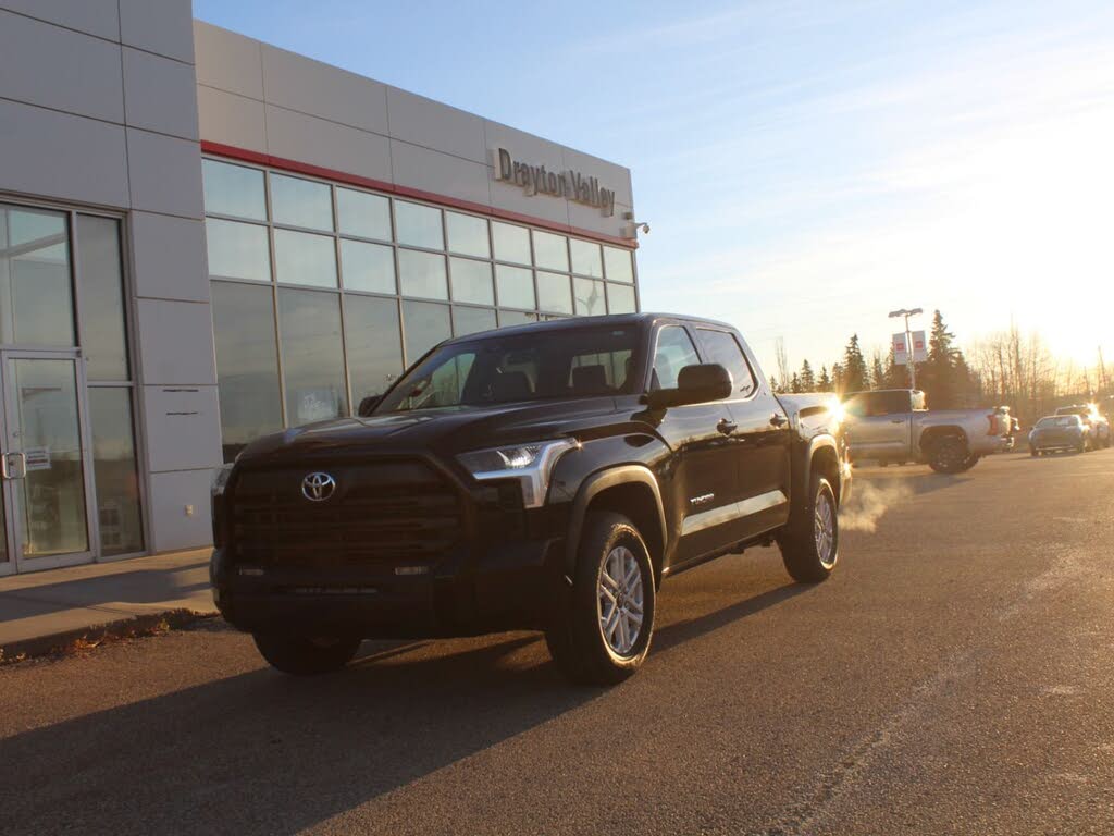2026 Toyota Tundra SR5 CrewMax Cab 4WD