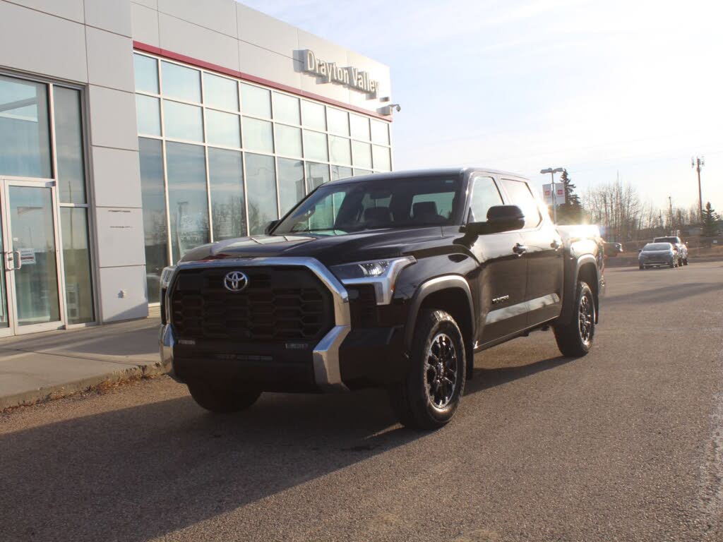 2026 Toyota Tundra SR5 CrewMax Cab 4WD