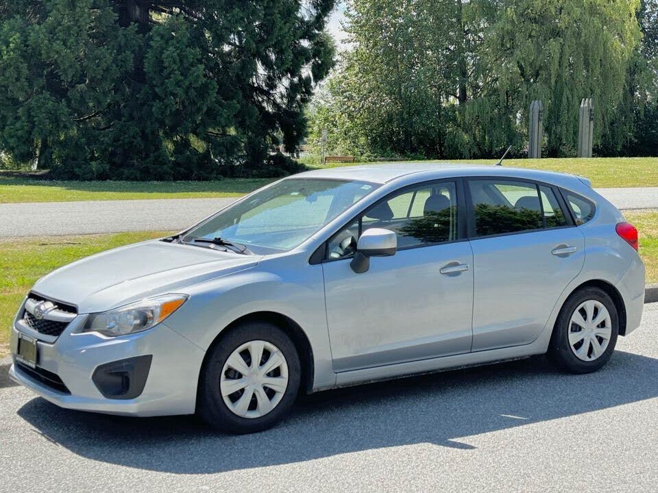 2013 Subaru Impreza 2.0i Hatchback