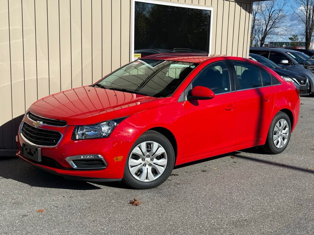 2015 Chevrolet Cruze 1LT Sedan FWD