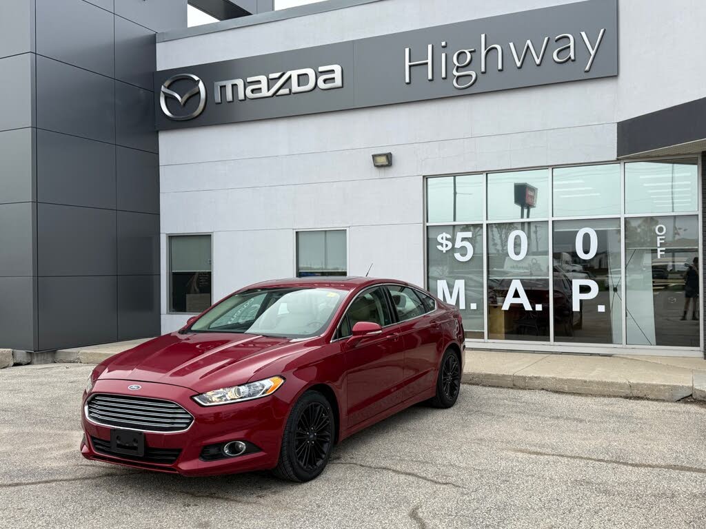 2015 Ford Fusion SE