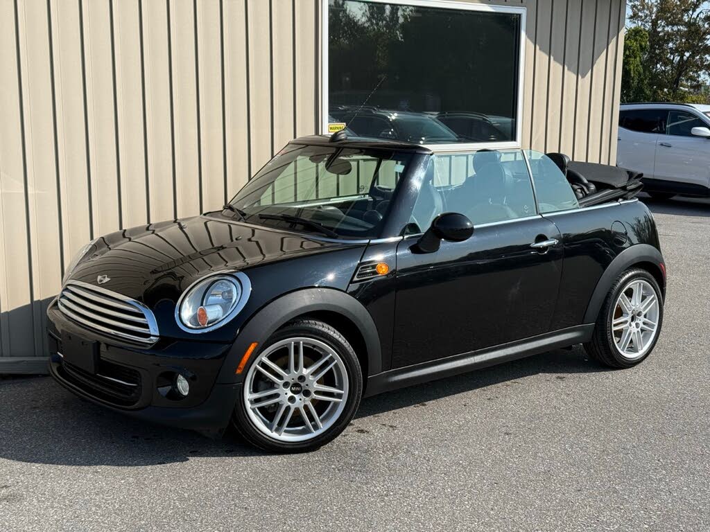 2015 MINI Cooper Convertible FWD