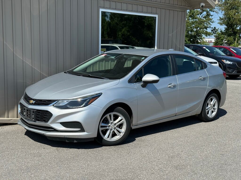 2018 Chevrolet Cruze LT Sedan FWD