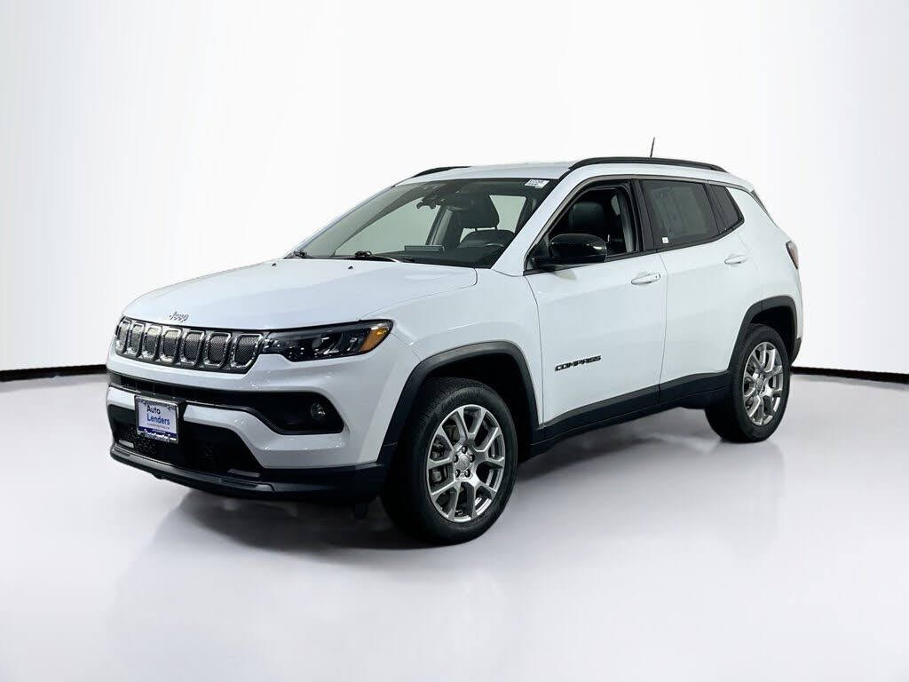 2022 Jeep Compass Latitude Lux 4WD