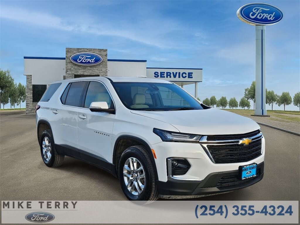 2024 Chevrolet Traverse LS FWD