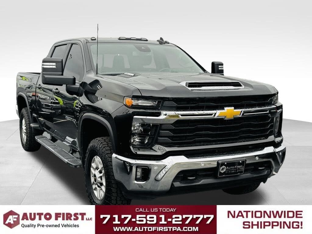2025 Chevrolet Silverado 2500HD LT Crew Cab 4WD