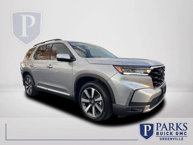 2025 Honda Pilot Touring FWD