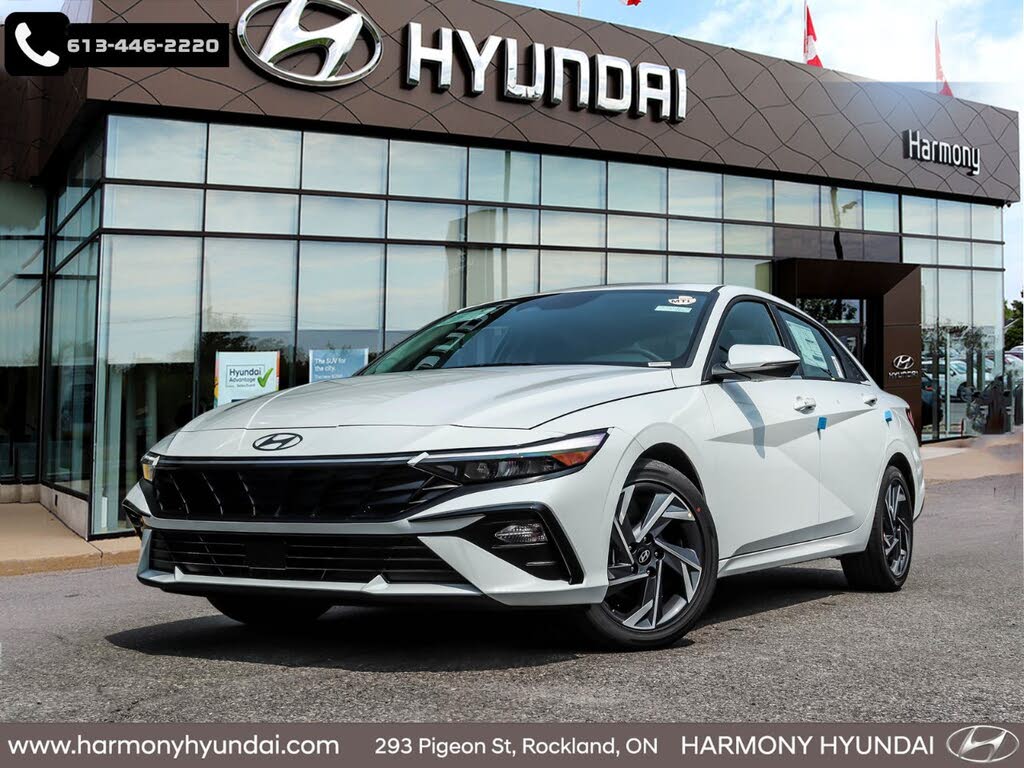 Hyundai Elantra Hybrid Luxury FWD 2025