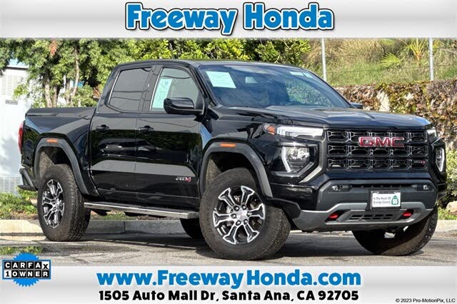2023 GMC Canyon AT4 Crew Cab 4WD