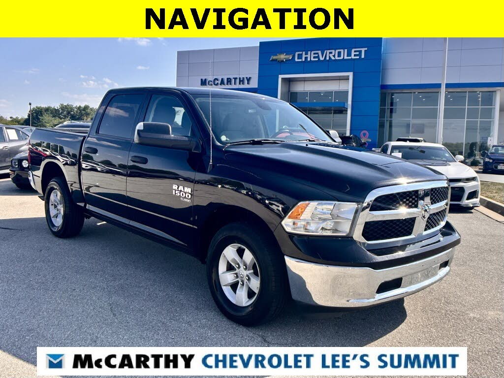 2023 RAM 1500 Classic SLT Crew Cab 4WD