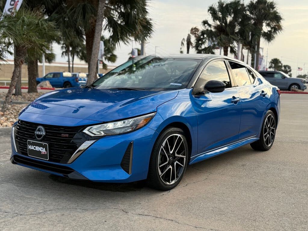 2024 Nissan Sentra SR FWD