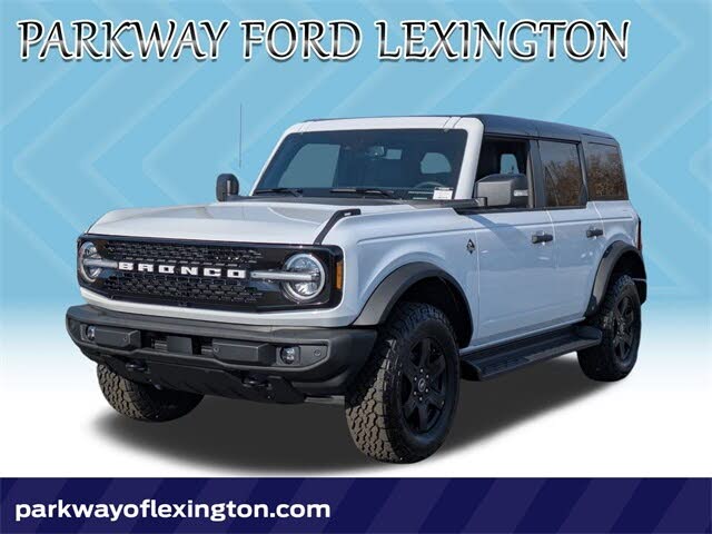 2025 Ford Bronco Outer Banks 4-Door 4WD